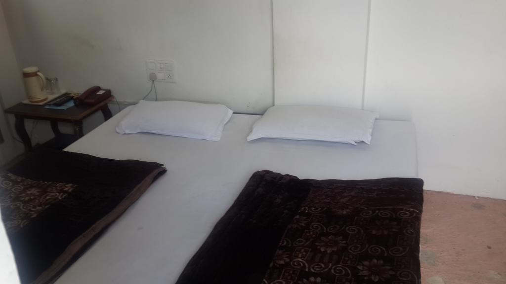 Hotel Golden Deluxe Jaipur Luaran gambar